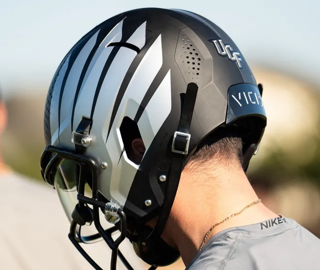 Ducks QB Dillon Gabriel to represent Oregon, Oklahoma, UCF on helmet at Senior Bowl (USA Today - Jan 27, 2025)